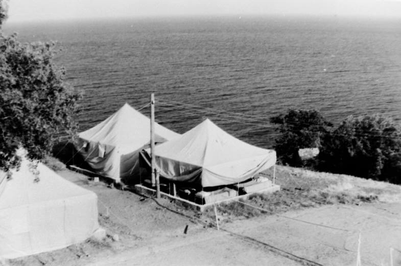 Первые палаточные лагеря Крыма