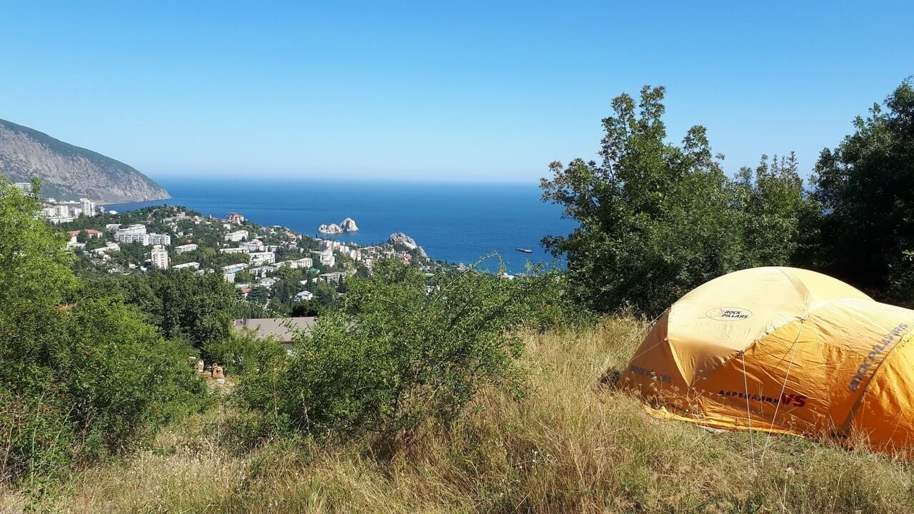 «Гурзуф» палаточный лагерь Ялта (Палаточные лагеря в Крыму)